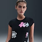 ★ Nike★ Sportswear Slim Short Sleeve Graphic T-Shirt W Bl 61BW3JLfCJL._UY1000_.jpg